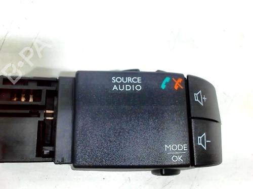 Used Switch RENAULT TWINGO III (BCM_, BCA_) 1.0 SCe 70 (71 hp) 8523651