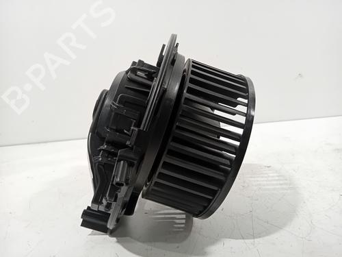 Heater blower motor SKODA OCTAVIA III Combi (5E5, 5E6) 1.6 TDI | BP19278974M62 