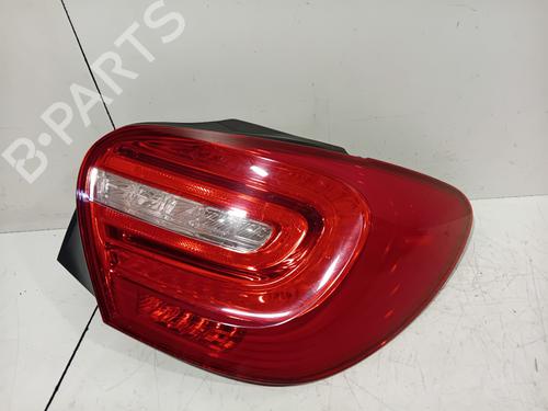 Used Right taillight MERCEDES-BENZ A-CLASS (W176) A 180 (176.042) (122 hp) 32673829
