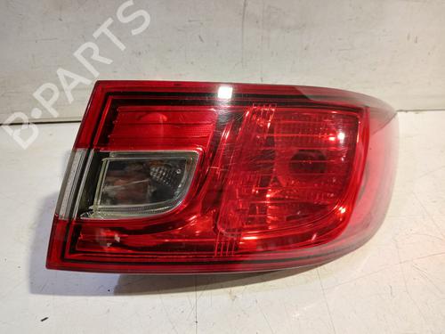 Feu arrière droit RENAULT CLIO IV (BH_) 0.9 TCe 90 (BHNF, BHMA, BHMH, BHJK, BHJR) (90 hp) 31757436