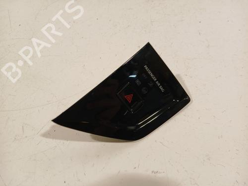 Bouton de warning VW TAIGO (CS1) 1.0 TSI (110 hp) 28135816