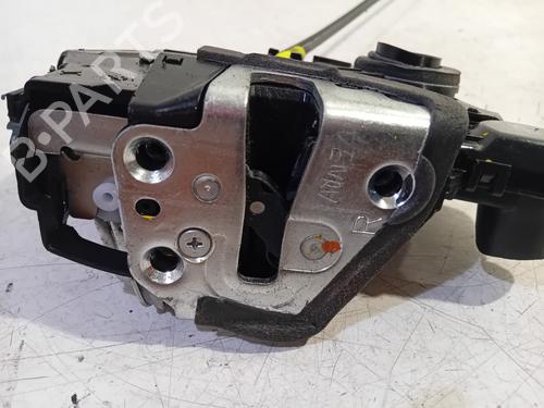 Used Front right lock TOYOTA AURIS (_E18_) 2.0 D-4D (ADE186_, ADE186R) (124 hp) 22618484