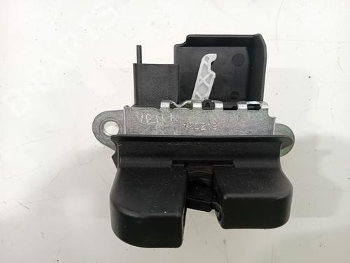 tailgate-lock-vw-polo-vi-aw1-bz1-ae1-2017-33431132 main image