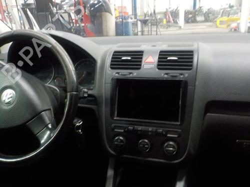 Left headlight VW GOLF V (1K1) 1.4 TSI | BP19267387C28 