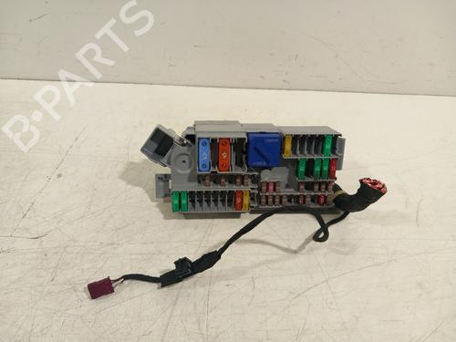 Used Fuse box Fuse box BMW Z4 Roadster (G29) M40 i (340 hp) 33274064 33274064