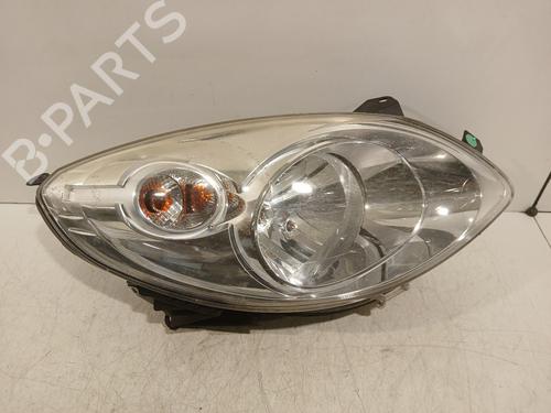 Højre forlygte Højre forlygte RENAULT TWINGO II (CN0_) 1.2 (CN0D) (58 hp) 39689338 39689338