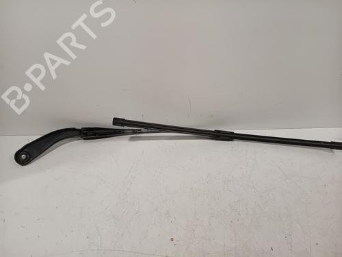 Front windshield wiper arm BMW 3 Touring (F31) 320 d | BP23214574C143 