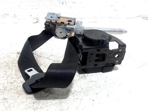Used Rear left seatbelt BMW 7 (E65, E66, E67) 735 i, Li (272 hp) 9676848