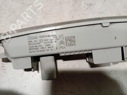 Right daytime light PEUGEOT EXPERT Van (V_) 2.0 BlueHDi 180 | BP40128132C103 - Image 3