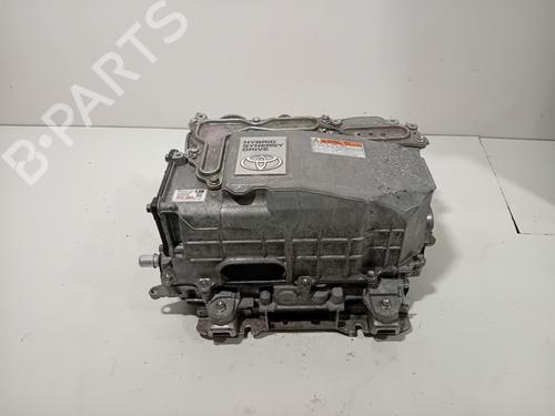 Used Inverter/Converter TOYOTA YARIS (_P13_) 1.5 Hybrid (NHP130_, NHP130) (101 hp) 32232492