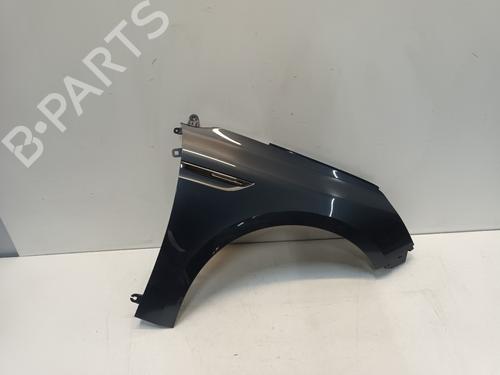 right-front-fenders-renault-megane-iv-grandtour-k9amn_-2016-40297756 main image