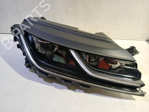 Used Right headlight Right headlight 32469380 32469380