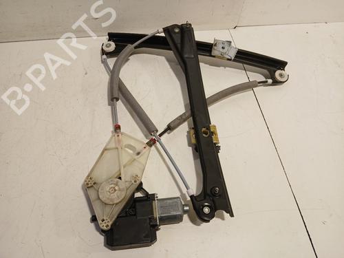 Używane Mechanizm podnoszenia szyby przedniej prawej VW POLO V (6R1, 6C1) 1.4 TDI (75 hp) 31129209