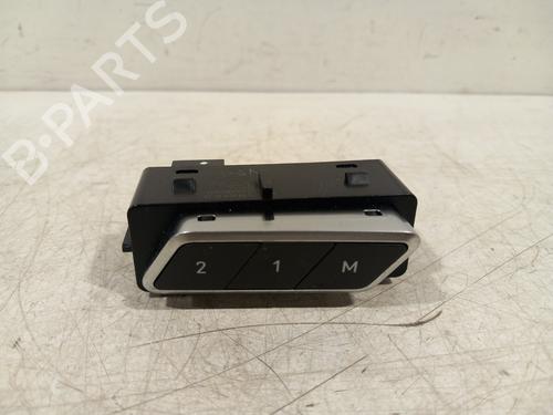 spak-kontakt-lynk-co-01-2017-34058799 main image