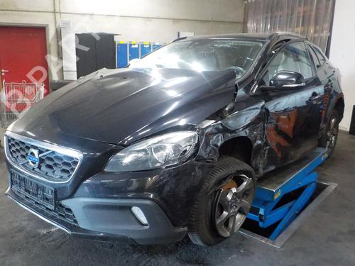 Used Parts VOLVO V40 Cross Country (526) D2 1504950