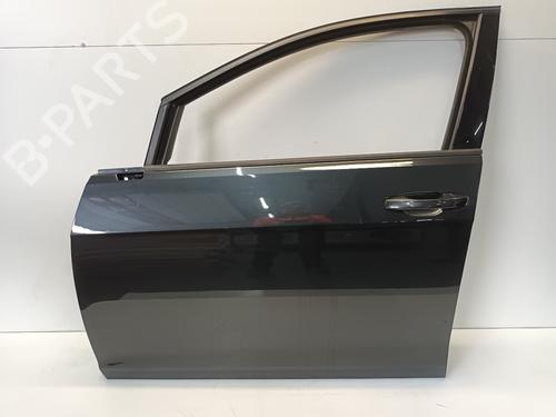 Used Left front door VW GOLF VII (5G1, BQ1, BE1, BE2) 1.4 GTE Hybrid (204 hp) 33024473