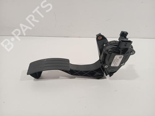 Used Pedal RENAULT TWINGO III (BCM_, BCA_) 1.0 SCe 70 (71 hp) 29879046