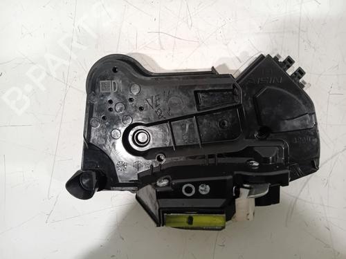 Serrure avant droite TOYOTA AYGO (_B4_) 1.0 VVTi (KGB40) (72 hp) 31147982