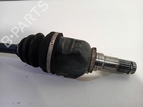Left front driveshaft TOYOTA YARIS (_P13_) 1.5 Hybrid (NHP130_, NHP130) | BP26725670M38 