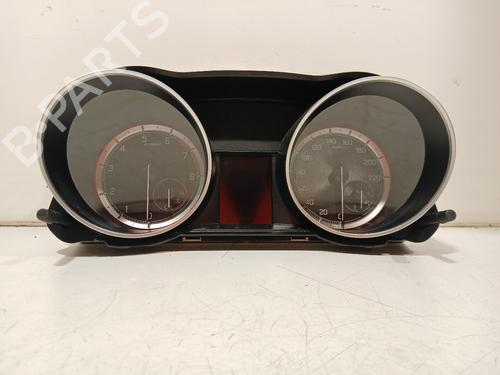 Used Instrument cluster Instrument cluster 26883789 26883789