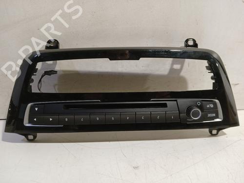 switch-bmw-3-touring-f31-2012-2013-2014-2015-2016-2017-2018-2019-31264255 main image