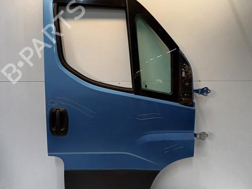 Porta frente direita IVECO DAILY VI Van 35S18, 35C18, 40C18, 50C18, 60C18, 65C18, 70C18 (180 hp) 31757408