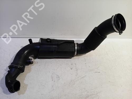 Luftfilter kasse Luftfilter kasse BMW X1 (F48) sDrive 20 i (192 hp) 21556994 21556994