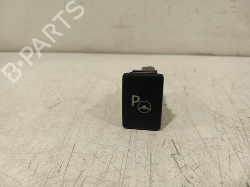 Used Switch Switch TOYOTA AURIS Estate (_E18_) 1.8 Hybrid (ZWE186_, ZWE186R, ZWE186H) (136 hp) 39563380 39563380
