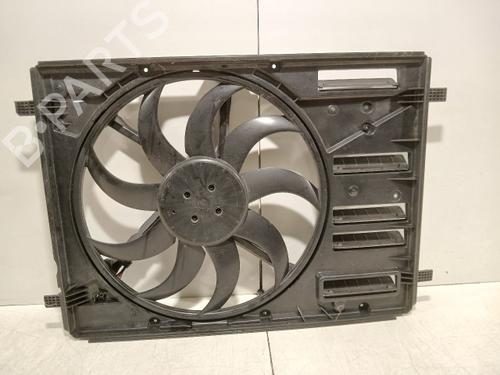 Used Radiator fan Radiator fan FORD FOCUS IV Turnier (HP) 1.0 EcoBoost mHEV (125 hp) 40512913 40512913