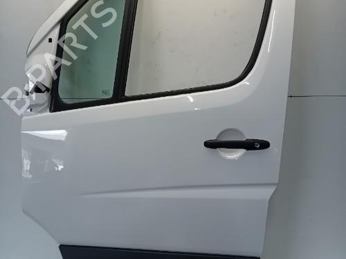 Dør venstre fortil Dør venstre fortil VW CRAFTER 30-50 Van (2E_) 2.0 TDI (136 hp) 36260557 36260557
