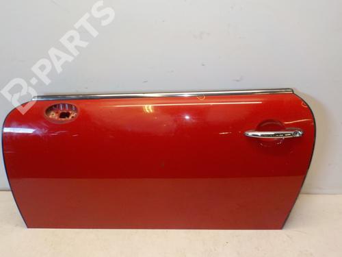 Used Left front door Left front door MINI MINI CLUBMAN (R55) Cooper D (109 hp) 10670504 10670504