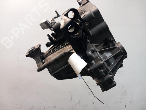 Used Gearbox VW UP! (121, 122, BL1, BL2, BL3, 123) 1.0 (65 hp) 31974539