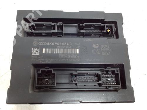 Used Control unit Control unit AUDI A4 B8 (8K2) 1.8 TFSI (120 hp) 10670448 10670448