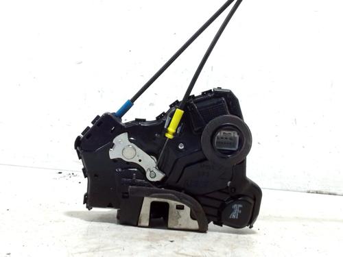 Used Front right lock TOYOTA AURIS (_E15_) 2.2 D (ADE157_, ADE151_, ADE151R, ADE157R) (177 hp) 13206065