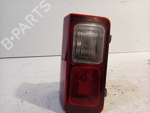 Used Left front fog light OPEL VIVARO B Van (X82) 1.6 CDTI (05) (121 hp) 25705304