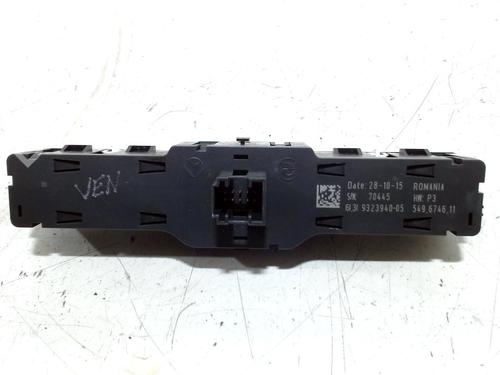 Switch BMW 2 Active Tourer (F45) 214 d | BP11419389I30 