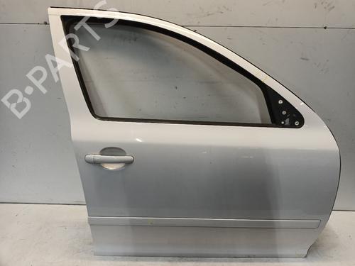 Used Right front door Right front door SKODA OCTAVIA II Combi (1Z5) 1.2 TSI (105 hp) 35965253 35965253