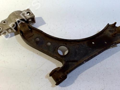 Used Right front suspension arm VW JETTA III (1K2) 1.9 TDI (105 hp) 8261359