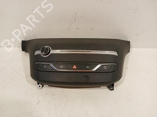 Used Switch PEUGEOT 308 SW II (LC_, LJ_, LR_, LX_, L4_) 1.6 BlueHDi 120 (120 hp) 30309135