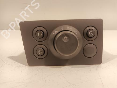 Used Headlight switch OPEL ZAFIRA / ZAFIRA FAMILY B (A05) 1.6 (M75) (115 hp) 17457909