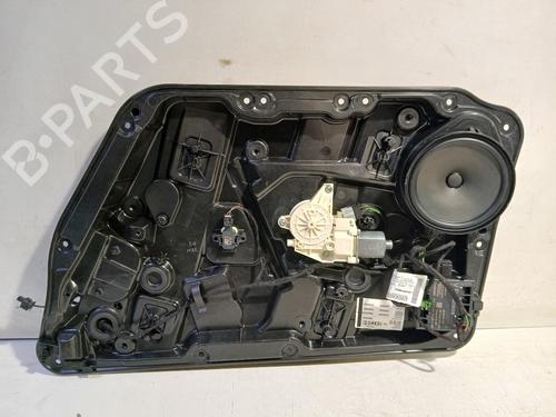 Rudehejsemekanisme Højre foran MERCEDES-BENZ GLA-CLASS (X156) GLA 250 4-matic (156.946) (211 hp) 32216733