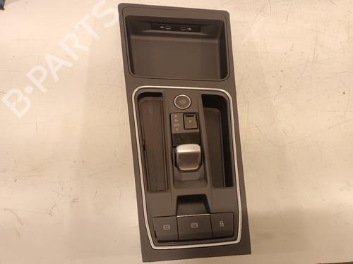 Used Shift knob SEAT LEON Sportstourer (KL8, KLD) 1.4 TSI e-Hybrid (204 hp) 31757392