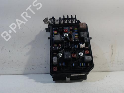 Used Fuse box Fuse box OPEL ASTRA K (B16) 1.6 CDTi (68) (136 hp) 11629975 11629975