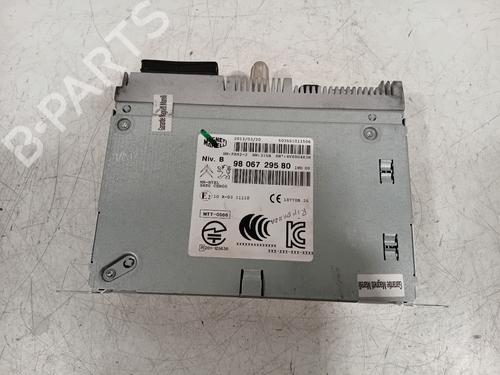 Used Radio Radio 20985930 20985930
