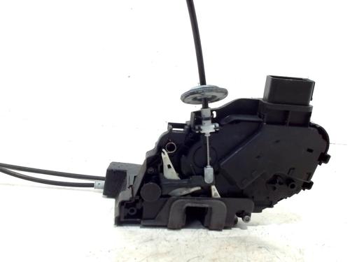 Front left lock LAND ROVER FREELANDER 2 (L359) 2.2 TD4 4x4 | BP13206146C98 