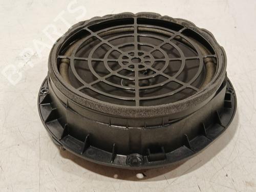 Used Speaker AUDI A4 B9 Avant (8W5, 8WD) 2.0 TDI (150 hp) 27503881