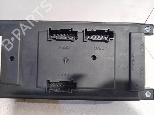Fuse box LAND ROVER RANGE ROVER EVOQUE (L538) 2.2 D 4x4 | BP21025175E1 