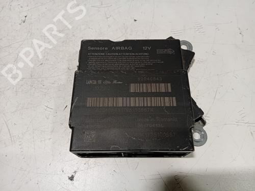 Used ECU airbags ECU airbags FIAT 500 (312_) 1.2 (312AXA1A) (69 hp) 40283199 40283199