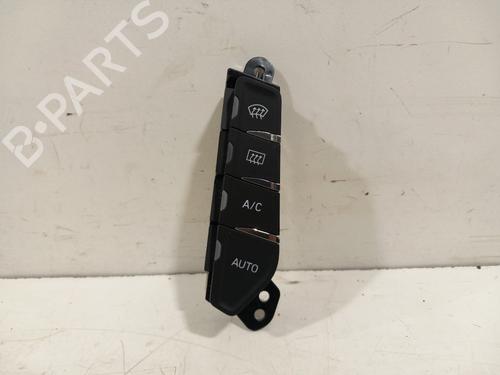 comando-chauffage-lynk-co-01-2017-33719111 main image