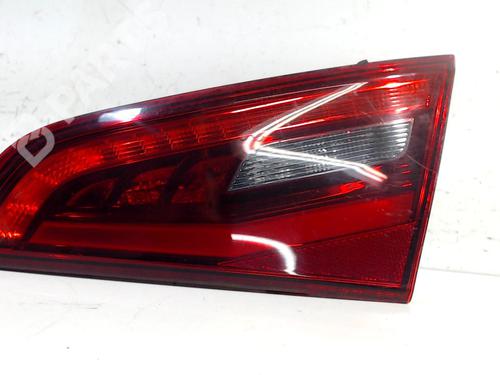 right-tailgate-light-audi-a3-sportback-8va-8vf-20-tdi-8v4945094a-2012-2013-2014-2015-2016-2017-2018-2019-2020-2021-9528127 main image